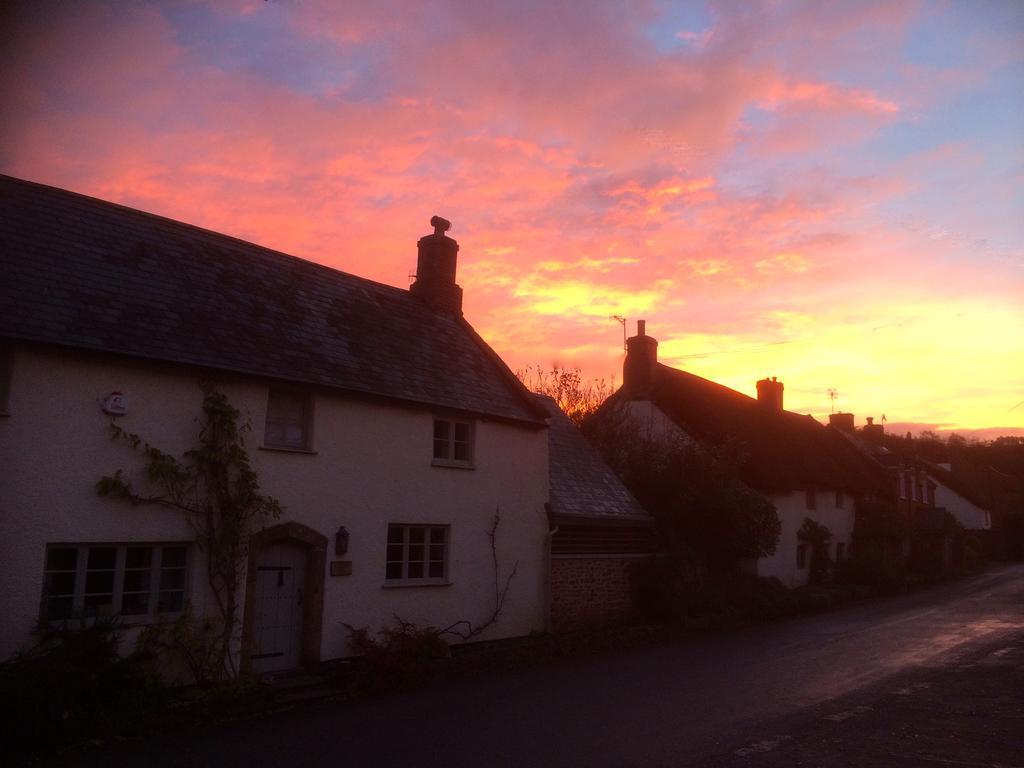 Notley Arms Inn Exmoor National Park Elworthy Buitenkant foto
